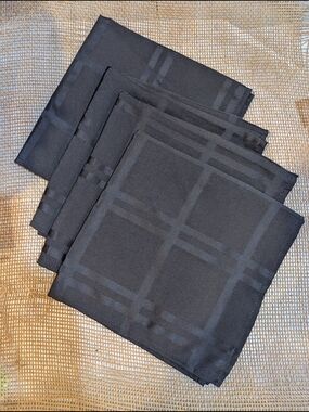 Bardwill Black Cloth Napkins, Set of 4, 18" Square